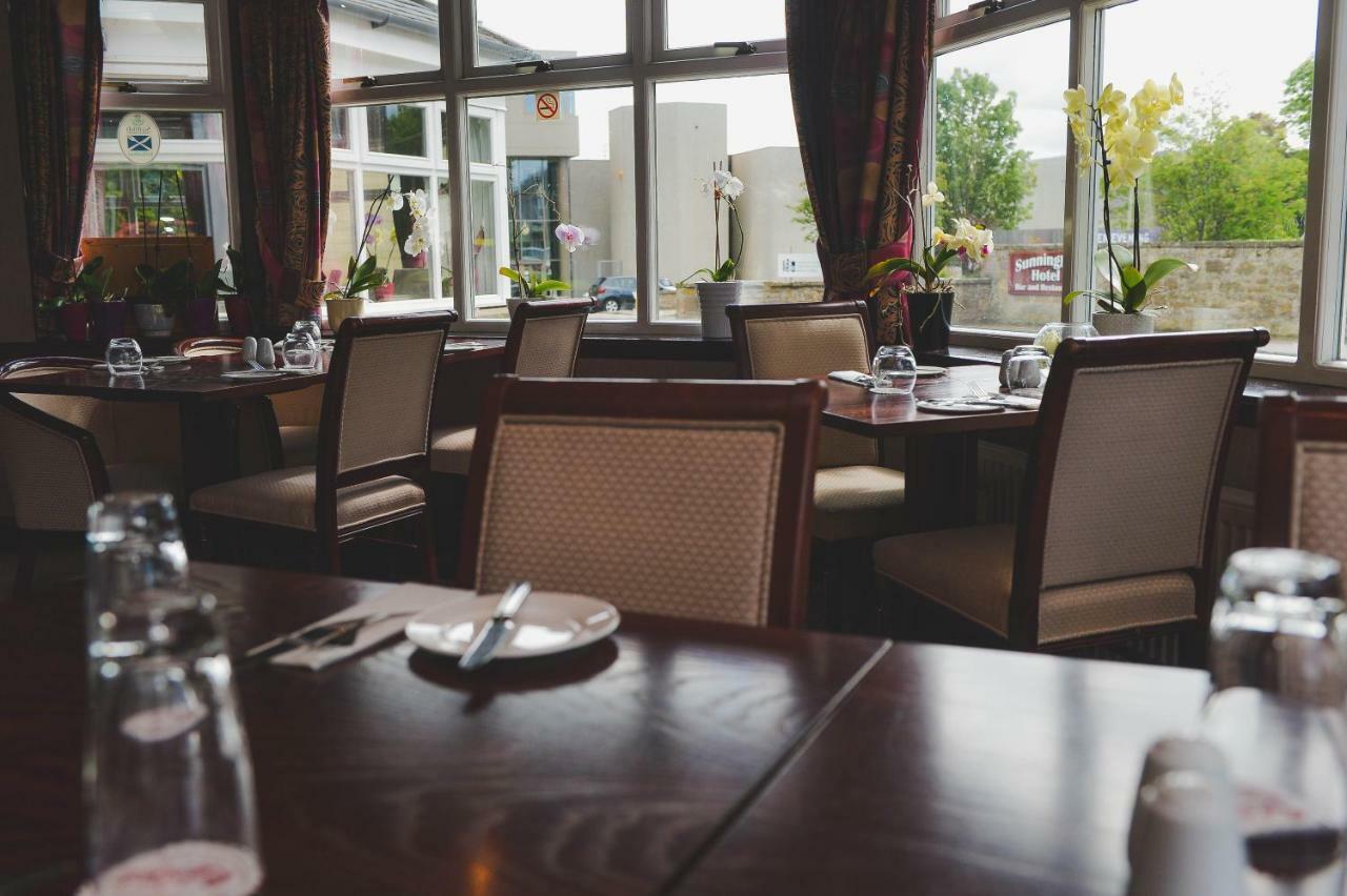 Sunninghill Hotel Elgin Exterior photo